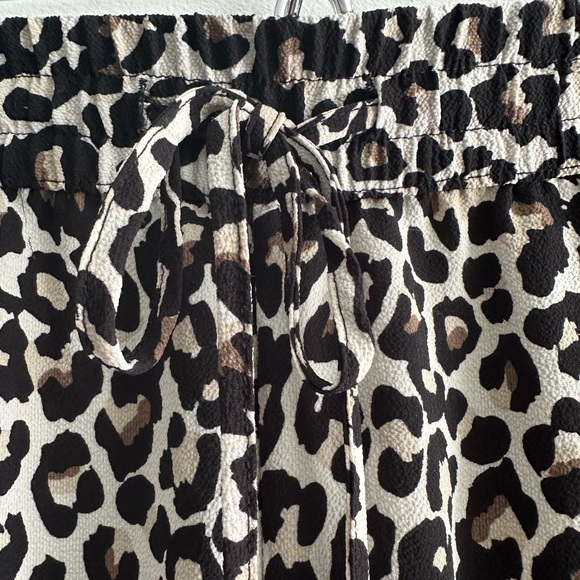 Vero Moda Leopard Print Pants XS - Picture 1 of 5